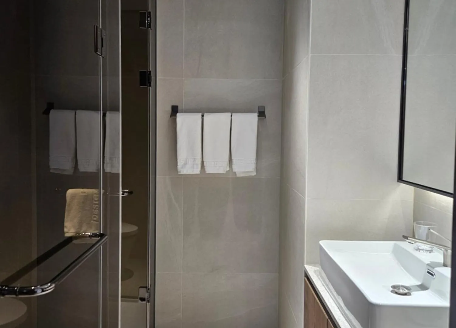 Hotel The Designers Lyj Suite Yeoksam Seoel